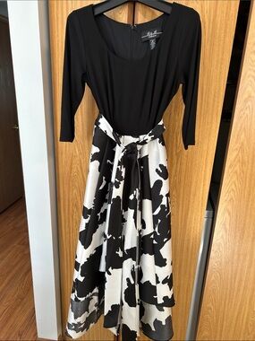 R & M Black and White Floral Print 3/4 Sleeve Midi High Low Dress